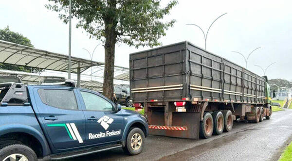 Brasil: pillan camión paraguayo que transportaba casi 2 toneladas de marihuana