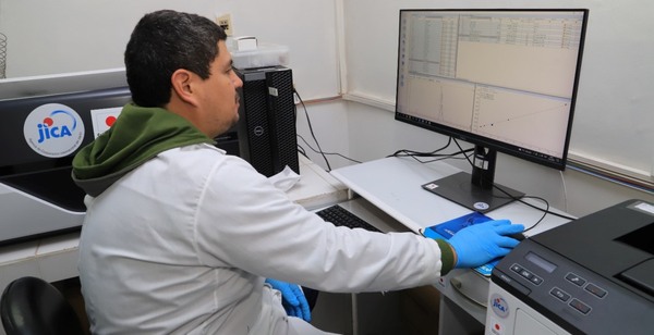 El MAG y SENAVE potenciarán el laboratorio de mejoramiento de la inocuidad de rubros de agrícolas