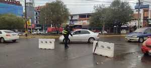 Implementan encauzadores en rotonda San Roque para evitar caos vehicular en la zona primaria de Encarnación
