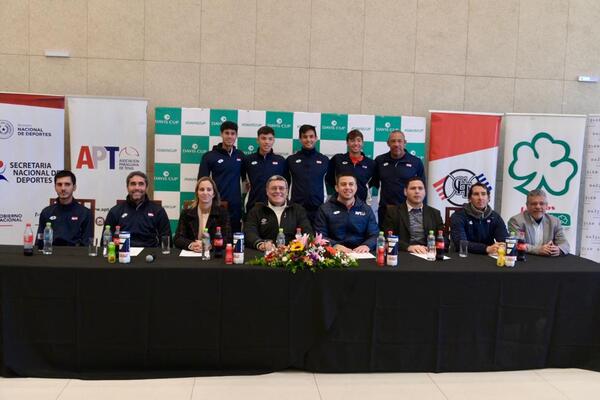 Presentan al equipo paraguayo de la Copa Davis - .::Agencia IP::.