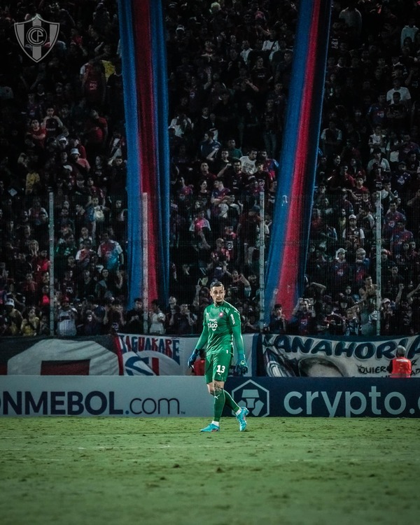 Conmebol multa a Cerro Porteño y Jean Fernandes - Unicanal