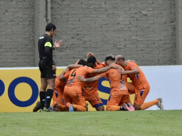 [VIDEO] Equipo del “Matador” Núñez remontó y clasificó