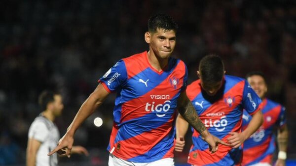 Robert Morales lleva sus goles al exterior