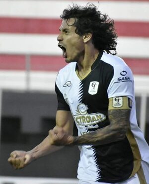 Cantidad de bajas aumenta en Tacuary - Fútbol - ABC Color