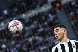 Newcastle vs. Aston Villa y Brighton vs. Luton, en la 1ª fecha de la Premier 2023/24 - Fútbol Internacional - ABC Color