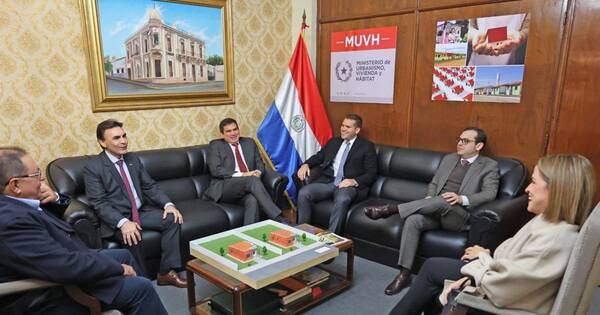 La Nación / Peña celebró el inicio dela transición en el MUVH
