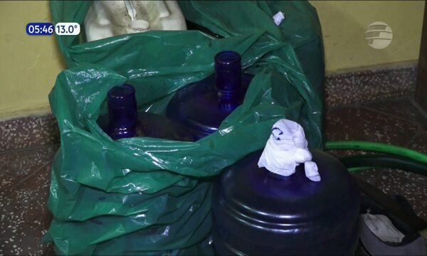 Sorprenden a dos hombres ''ordeñando'' combustible en San Lorenzo | Telefuturo