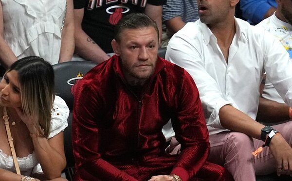 Acusan a McGregor de agresión sexual en juego de la NBA