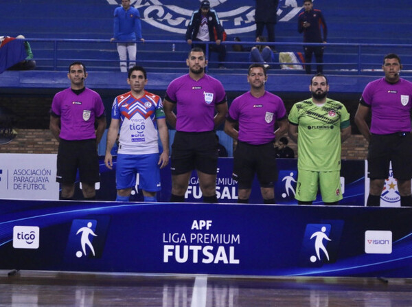 Árbitros designados para las Semifinales de la Liga Premium - APF