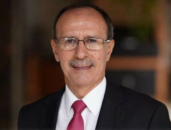 Santiago Peña nombra a Ministro de Defensa