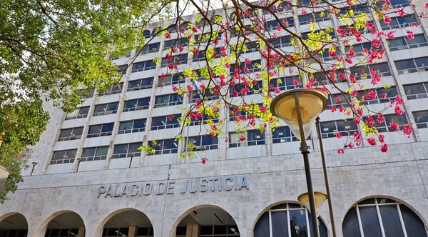 Niña desaparecida en Emboscada: Ratifican condena contra su madre y absuelven al padrastro - trece