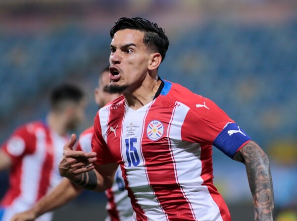Gustavo Gómez: “Estamos formando un grupo muy bueno, tenemos la ilusión de jugar un Mundial” - Unicanal