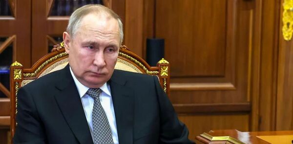 Vlad铆mir Putin dice que Rusia no cerrar谩 las puertas a las compa帽铆as extranjeras, pero priorizar谩 a las nacionales - Revista PLUS