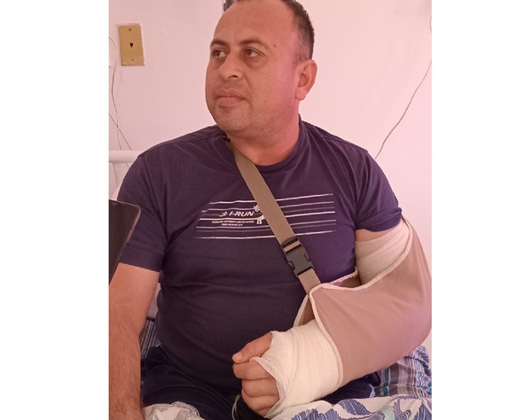 Mecánico de 43 años salva la mano mediante trasplante de huesos y tejidos del gracias a Equipo de la FCM-UNA