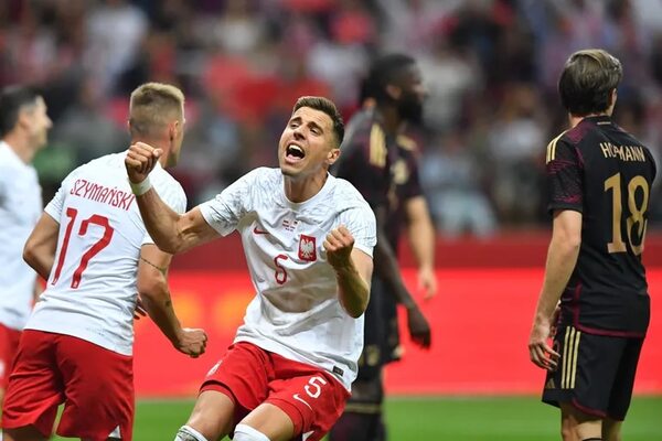 Alemania cae ante Polonia y sigue sin encontrar su mejor forma - Fútbol Internacional - ABC Color