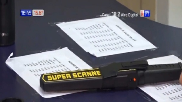 Instalan detector de metales en un colegio - Noticias Paraguay