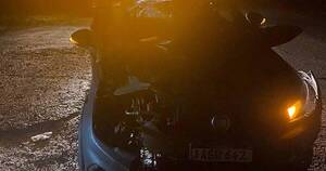 La Nación / Médica alcoholizada protagonizó un choque frontal contra motociclista