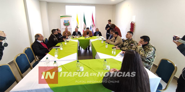 SE REALIZÓ REUNIÓN PARA MEJORAR PASO FRONTERIZO CAMPICHUELO - CANDELARIA - Itapúa Noticias