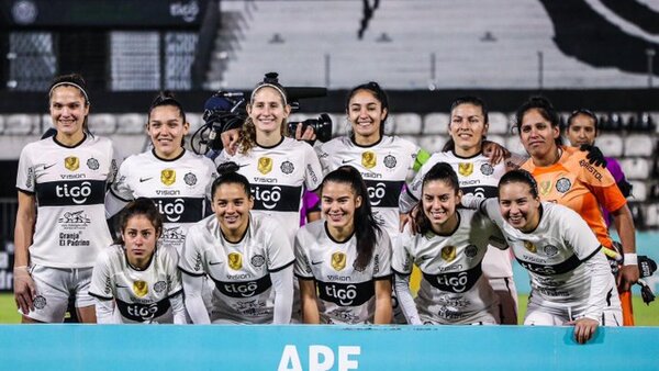 Olimpia sigue reinando en el fútbol femenino