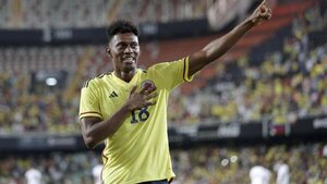 Un gol de Cassierra mantiene invicta a la Colombia de Néstor Lorenzo