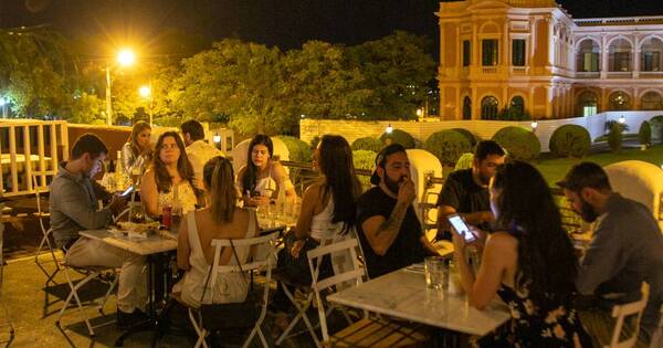 La Nación / Casa Clari Café & Bar: una joya gastronómica en el centro histórico de Asunción