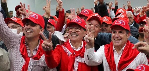 Santi designa a su futuro ministro de Defensa, a exjefe del Ejército de Cartes - Política - ABC Color