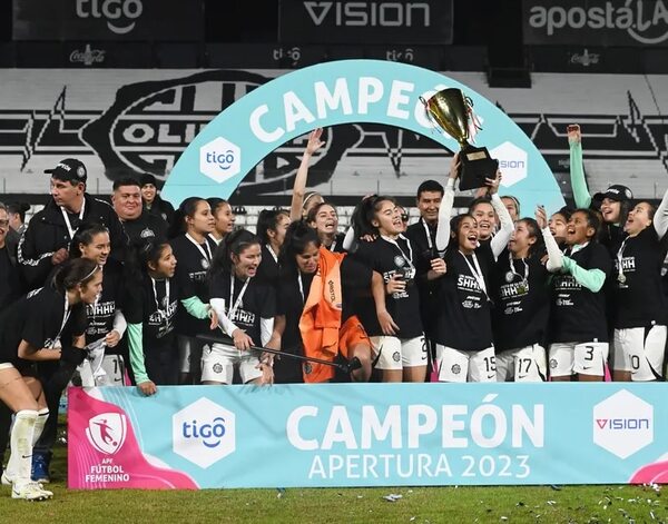 Olimpia es el campeón pese a caer frente a Libertad/Limpeño - Fútbol - ABC Color