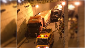 ¡Nde tavyonde! Oikomi triple choque en el túnel Semidei
