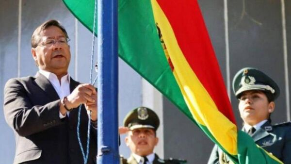 Presidente de Bolivia confundió Paraguay con Ecuador