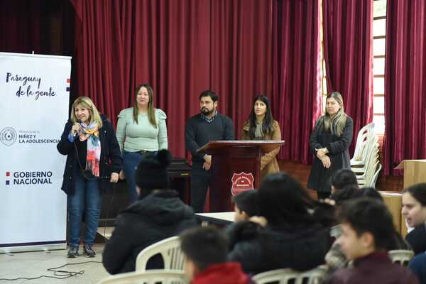 Brindan talleres sobre prevención de trata a niñas, niños y adolescente - La Clave