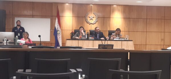 Nueve años de prisión por apuñalar a un hombre y a su hermana