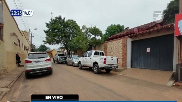 Fiscalía allana vivienda de funcionario significativamente corrupto en San Pedro - Noticias Paraguay
