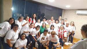 Emperatrices de la Albirroja olvidadas por APF en cierre de torneo en su honor