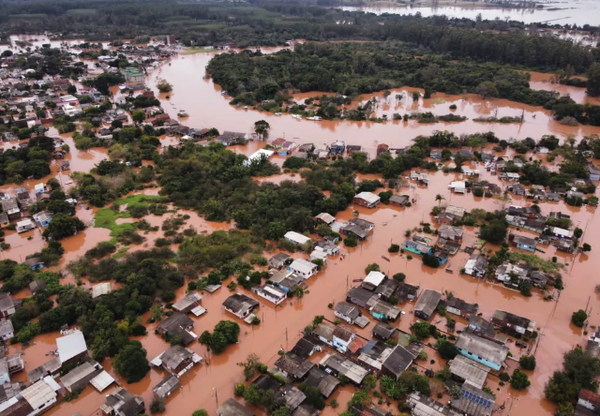 Ciclón en Brasil deja 5 muertos y 11 desaparecidos