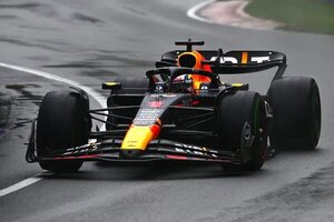 Verstappen lideró el mojado último libre; Alonso fue tercero y Sainz, accidentado, quinto - Automovilismo - ABC Color