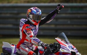 Diario HOY | Martín gana la carrera sprint en Alemania