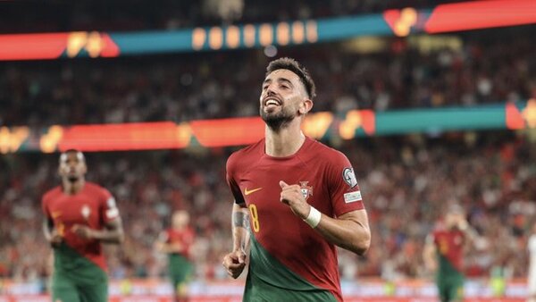 Bruno Fernandes marca la diferencia para la Portugal