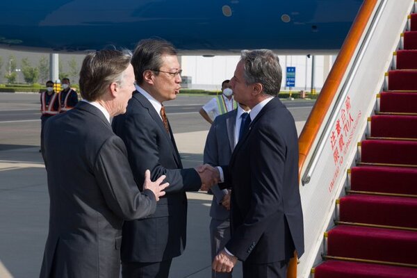Blinken llega a China en visita de más alto nivel desde 2018