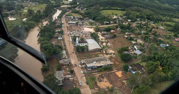 La Nación / Ciclón causa 11 muertos en Rio Grande do Sul