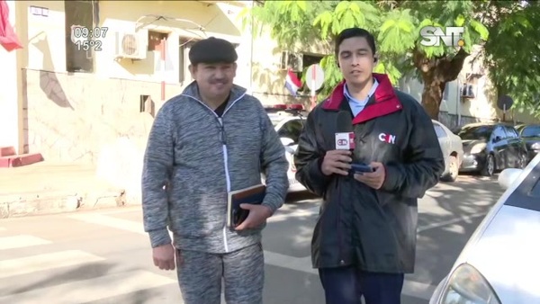 Atropelló con el auto una lomitería - SNT