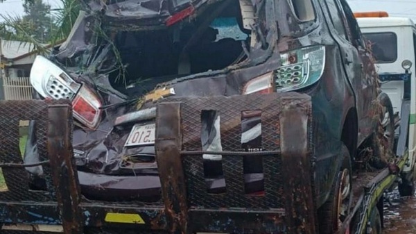 Exdiputado resulta ileso de aparatoso accidente - Noticias Paraguay