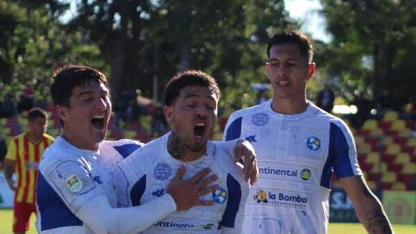 Sol de América toma la punta