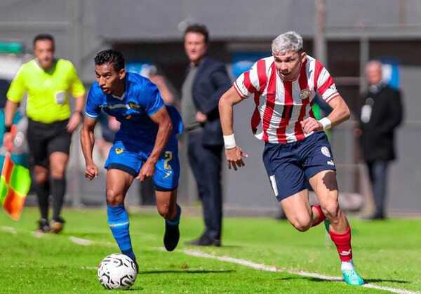 (GALERIA) Julio Enciso tras su participación en el amistoso: “Que lindo volver a ver a la gente”