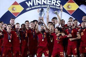 España gana la Liga de Naciones y vuelve al éxito once años después - Fútbol Internacional - ABC Color