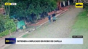 Video: Detienen a otro implicado en robo de capilla - ABC Noticias - ABC Color