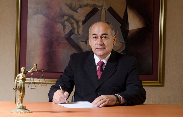 El fiscal Vicente Rodríguez se jubila tras 33 años de servicio - Judiciales.net