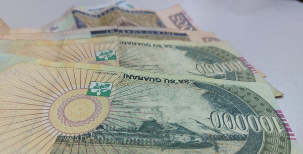 El 21% de la población en América Latina todavía utiliza el efectivo
