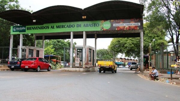 Permisionarios del Abasto exigen a Comuna transparentar gastos