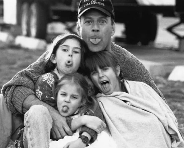 El tierno homenaje de Demi Moore a Bruce Willis en el Día del Padre - Gente - ABC Color