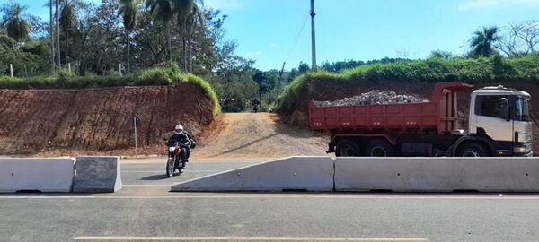 Caacupé: afirman que obras de ampliación de ruta PY02 perjudica a comunidad - Nacionales - ABC Color